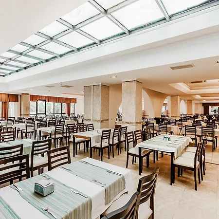 Sural Ośrodek wypoczynkowy 5*
